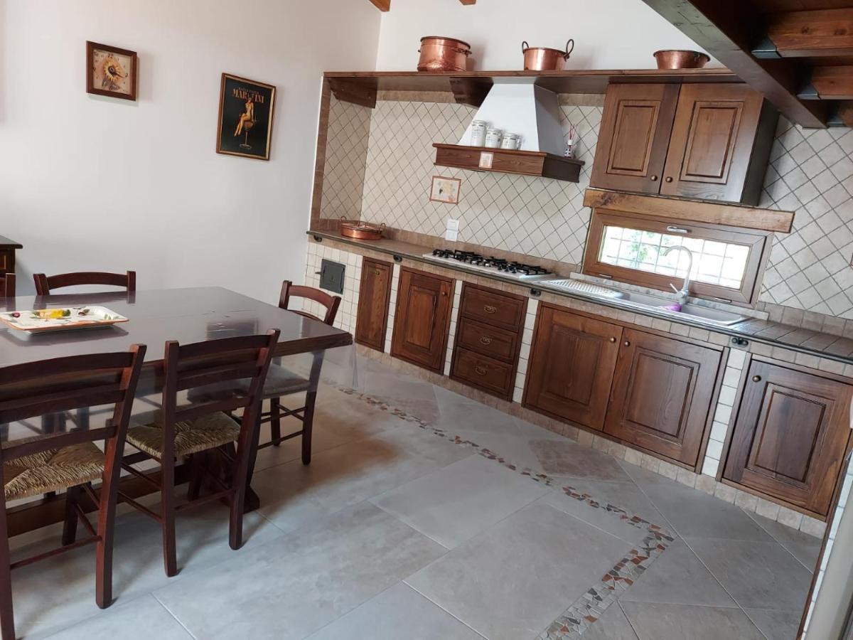 Bed and Breakfast La Casa Sull'Aia,Av Santo Stefano del Sole Екстер'єр фото