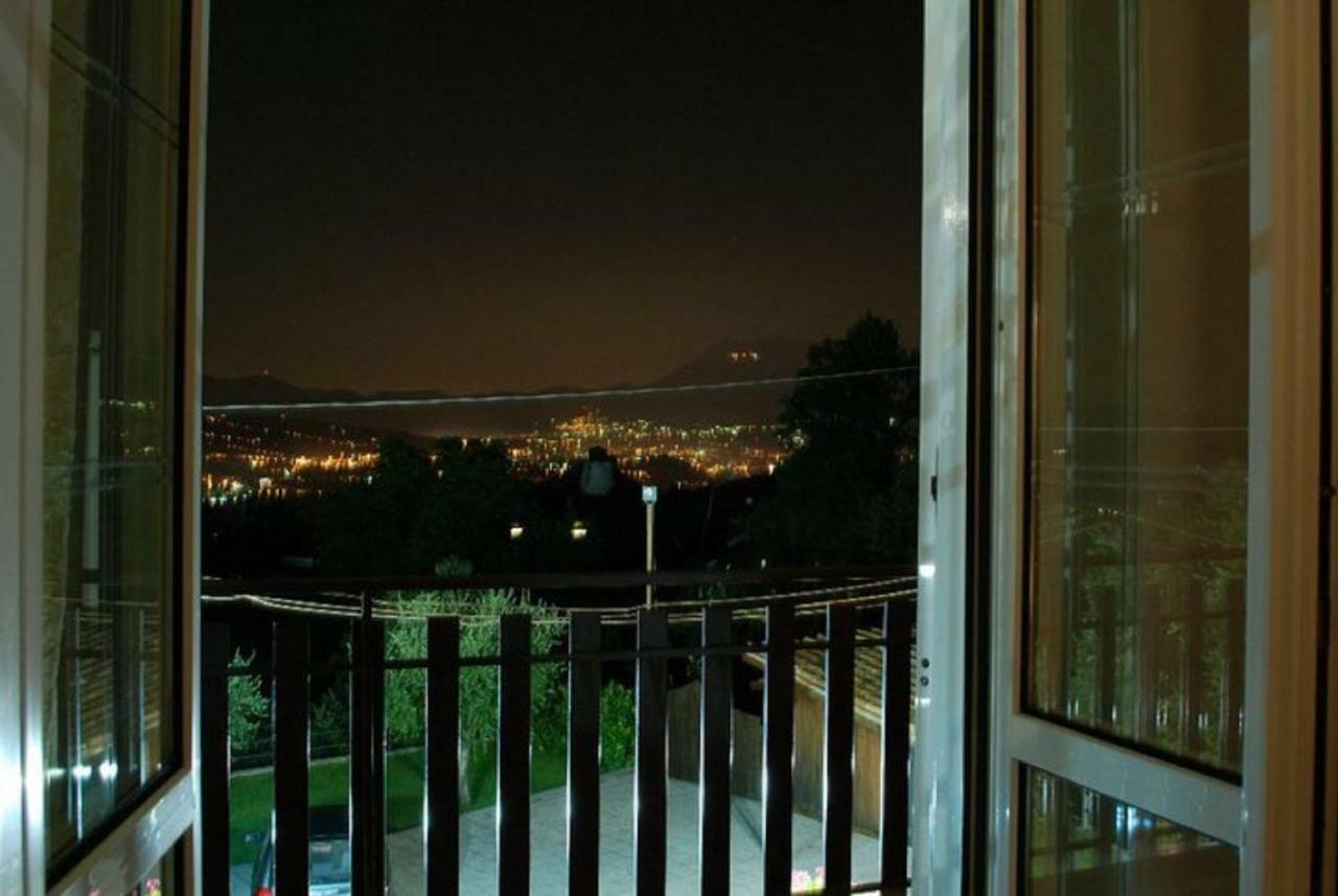 Bed and Breakfast La Casa Sull'Aia,Av Santo Stefano del Sole Екстер'єр фото