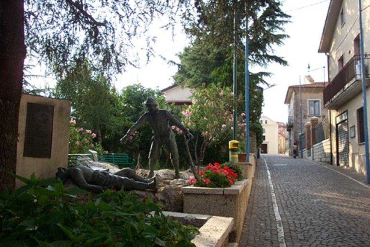 Bed and Breakfast La Casa Sull'Aia,Av Santo Stefano del Sole Екстер'єр фото