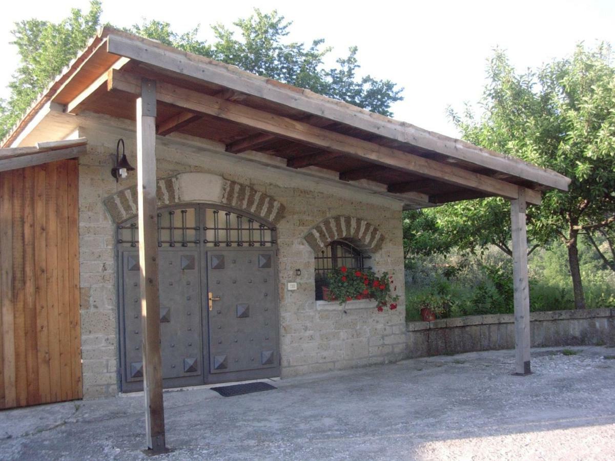 Bed and Breakfast La Casa Sull'Aia,Av Santo Stefano del Sole Екстер'єр фото